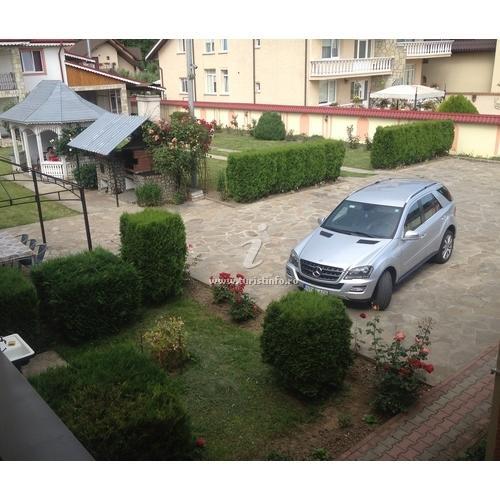 Pensiunea Flora Piatra Neamt Bagian luar foto